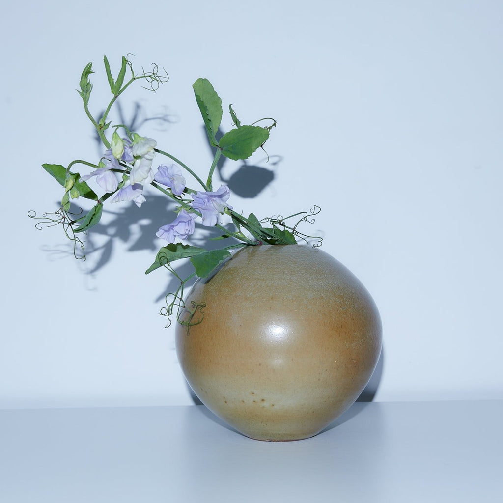 midi sun vase | Pan Pottery ceramics | Braer Studio