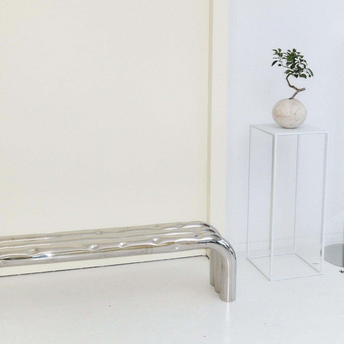 OM Bench | Chrome furniture art | Braer studio
