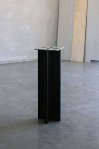 Lattice Plinth Japan Black