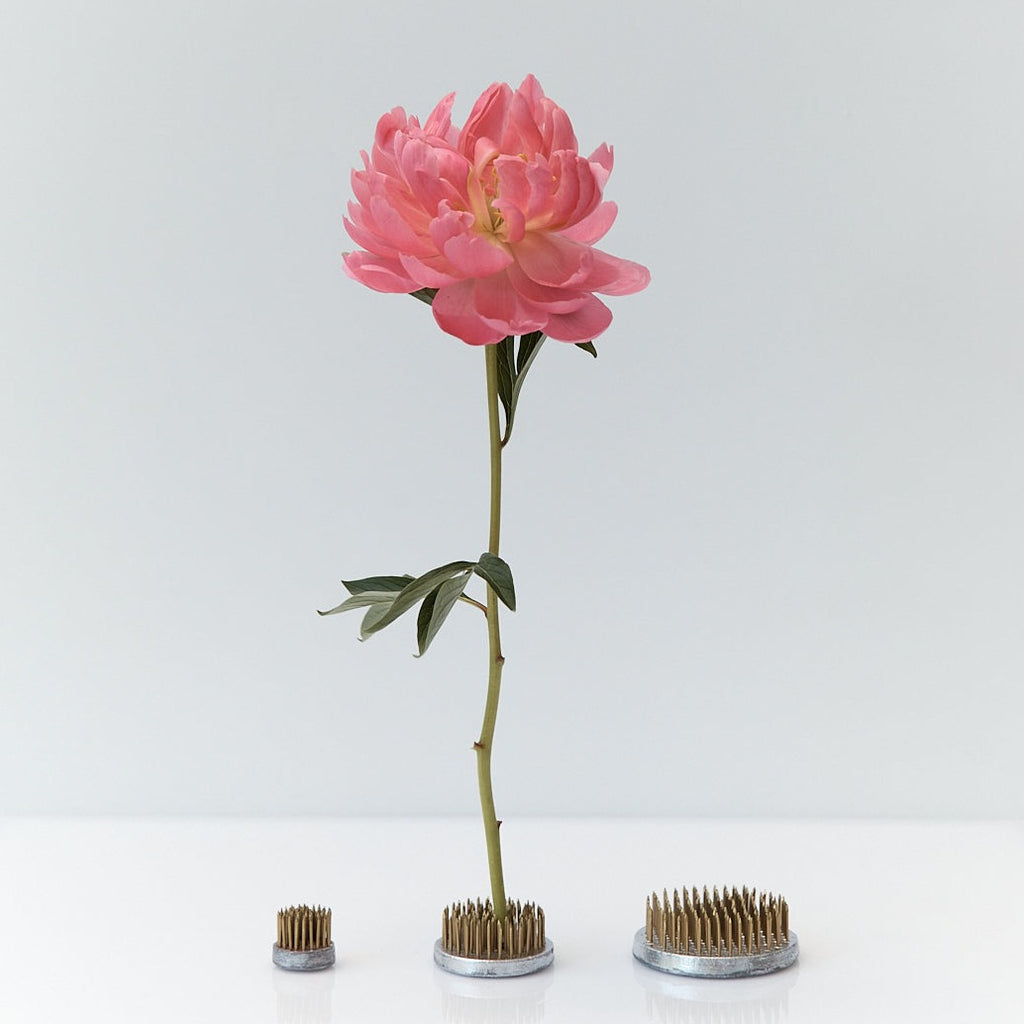 Kenzan - Medium Vase | Braer Studio