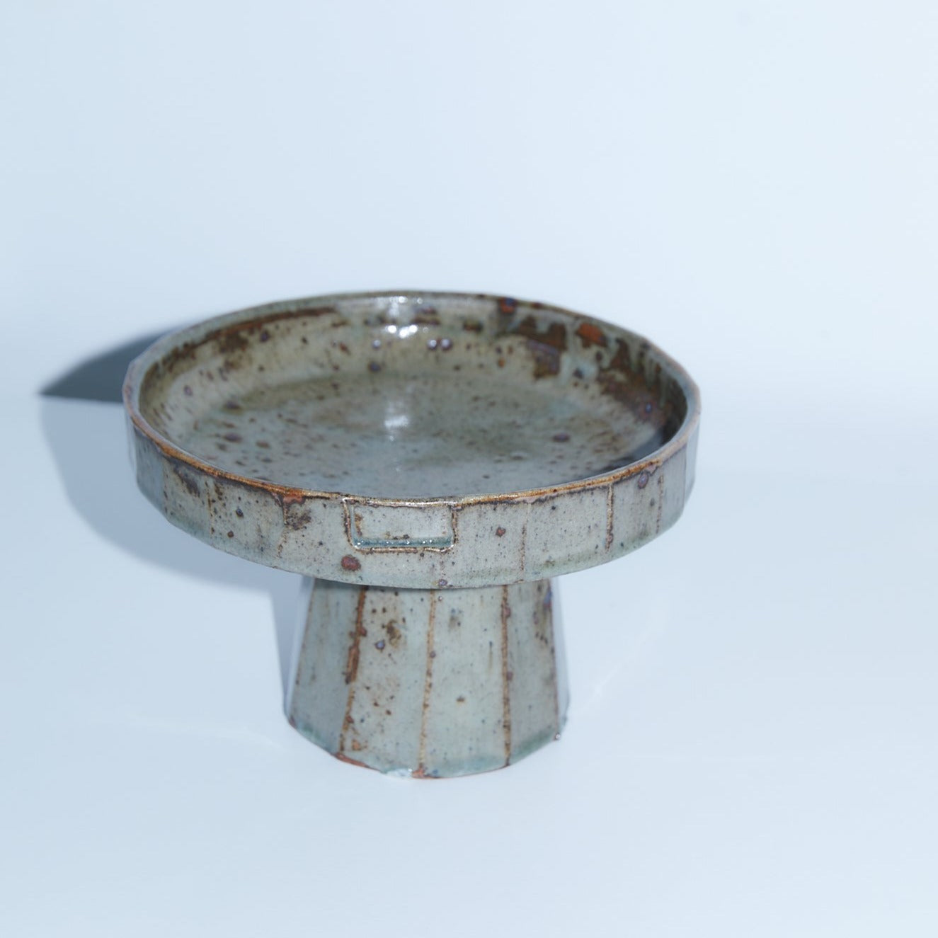 Pedestal facet bowl | Pan pottery | Braer studio