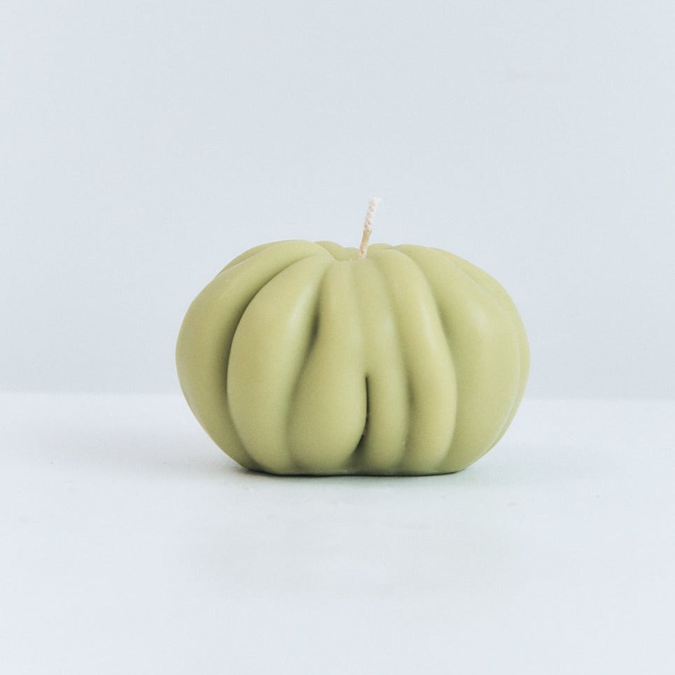 Green Heirloom Tomato Candle | Braer Studio art and flowers