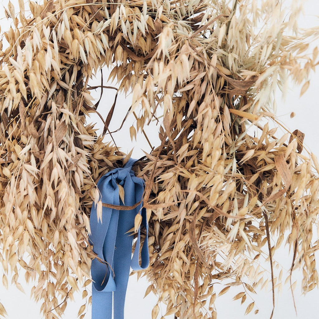Dried Oat Wreath | Braer Studio Christmas flowers 