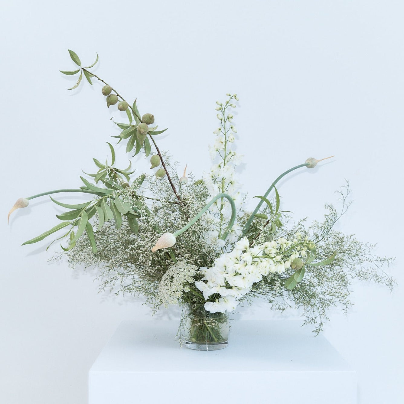 Celebration flowers taken by Claudia Smith | Braer Studio