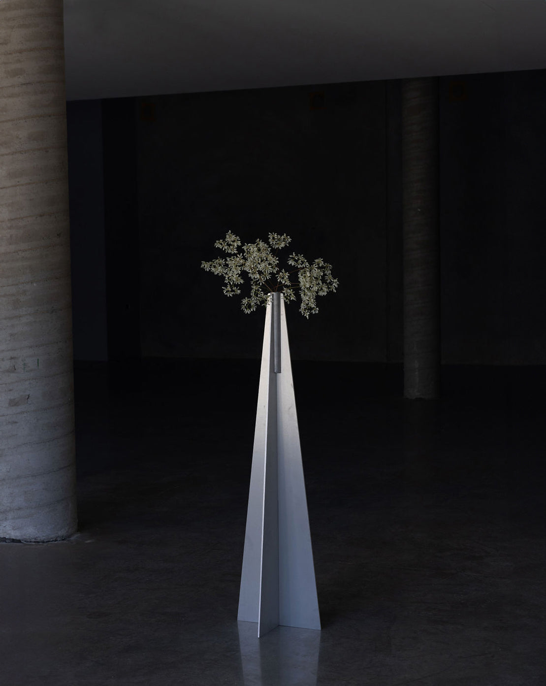 Dovetail Floor Vase