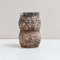 Small peanut shaped obvara vase | Braer Studio